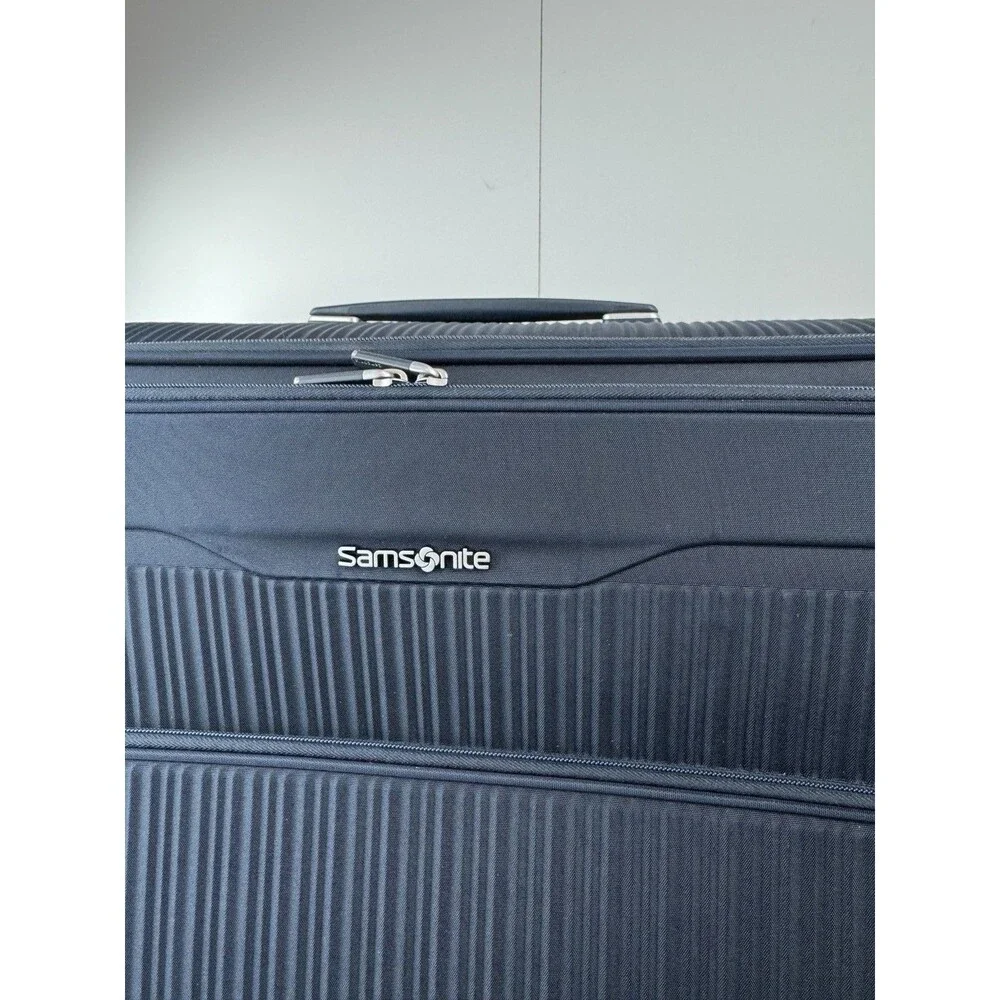 Samsonite Silhouette 18 Large Softside Spinner Suitcase Luggage